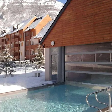 Domaine Val De Roland